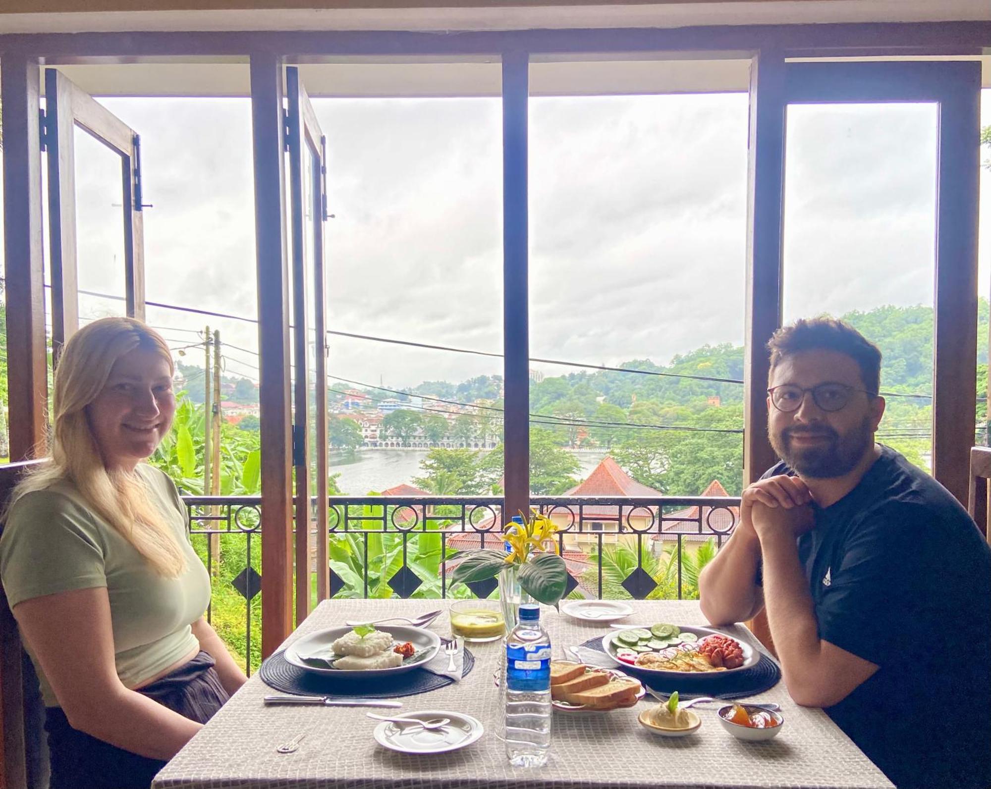 Sesatha Kandy